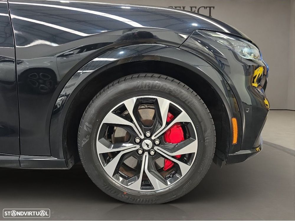 Ford Mustang Mach-E Alargada AWD - 5