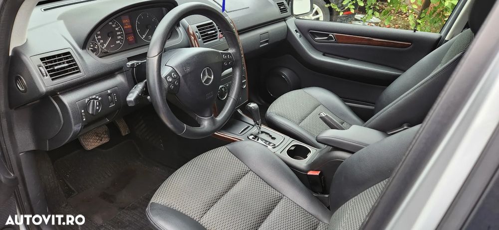 Mercedes-Benz A 160 Autotronic - 7