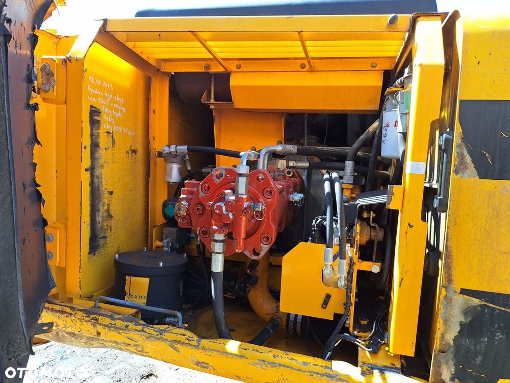 JCB Js 210L - 40