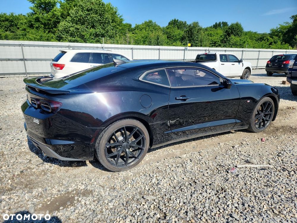Chevrolet Camaro - 4