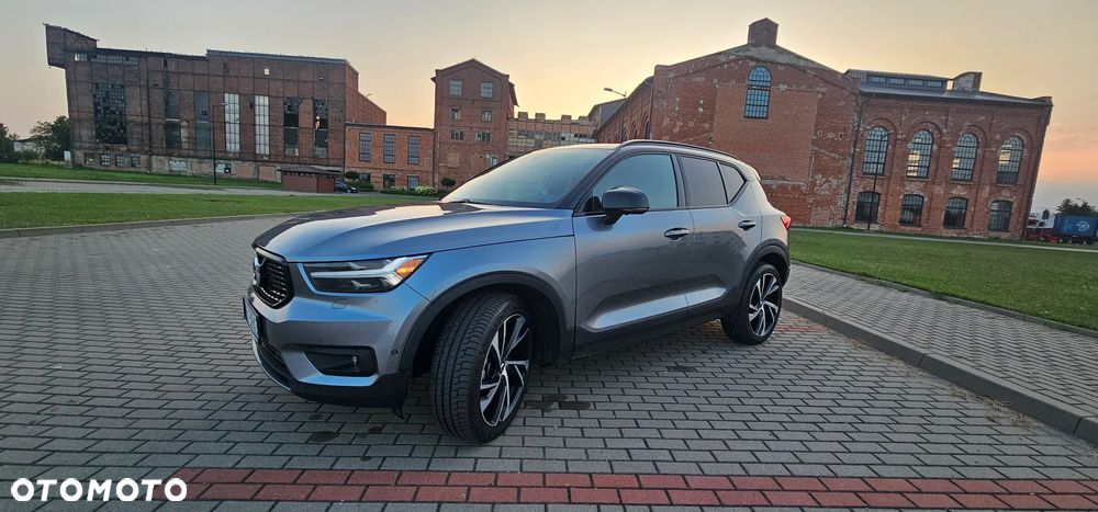 Volvo XC 40 T4 Geartronic Momentum - 9
