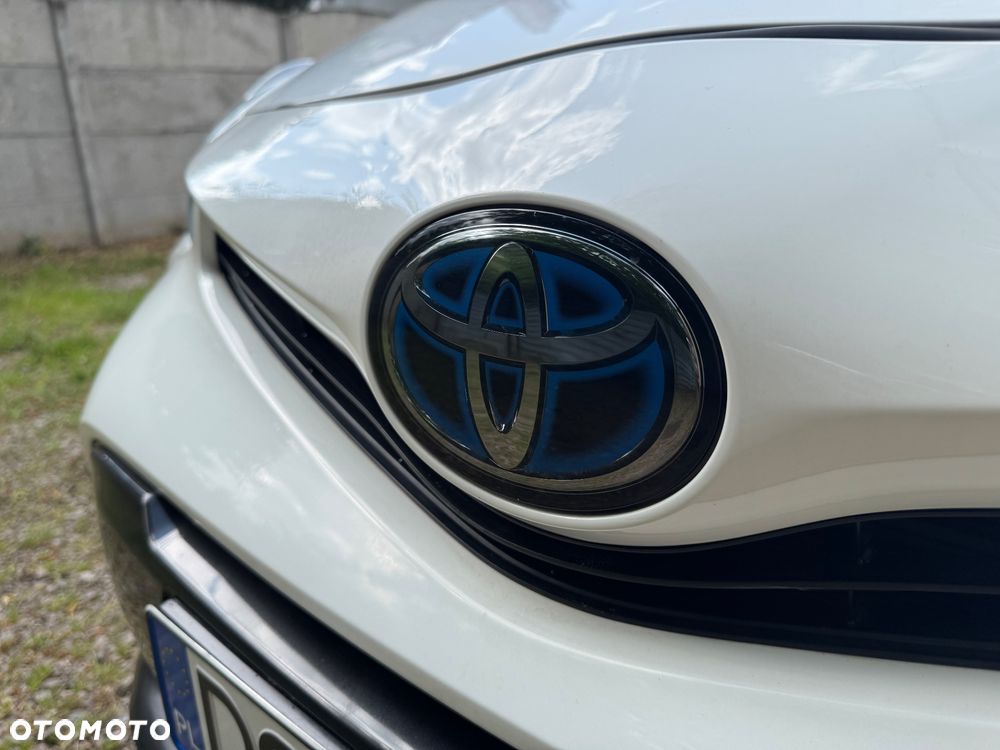 Toyota Prius+ - 17