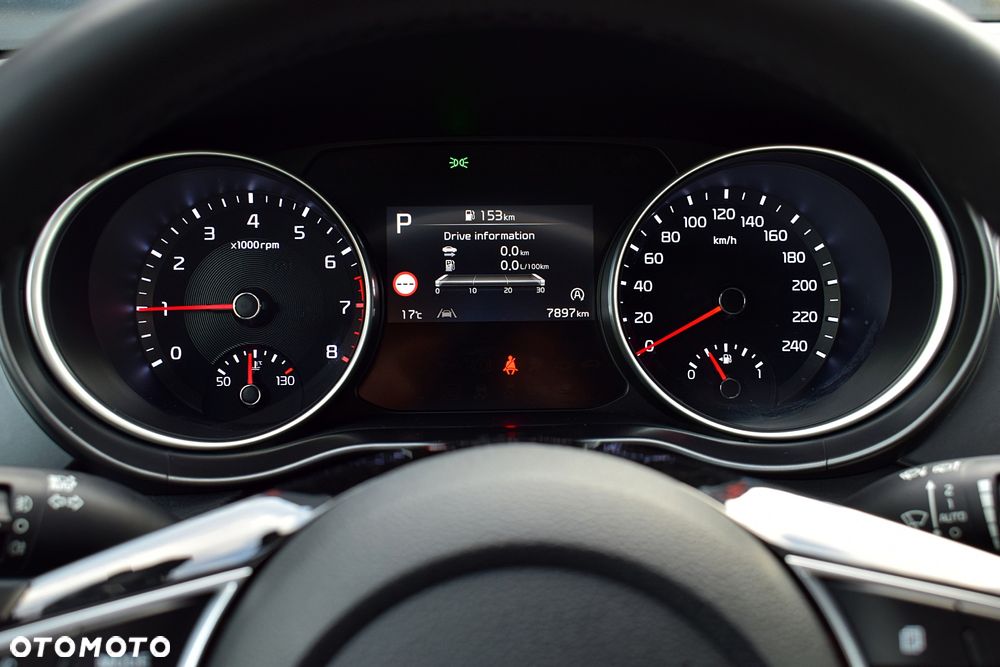 Kia XCeed - 11