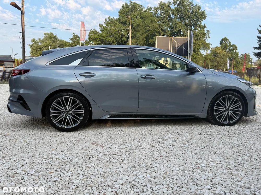 Kia ProCeed 1.5 T-GDI DCT7 OPF GT LINE - 17