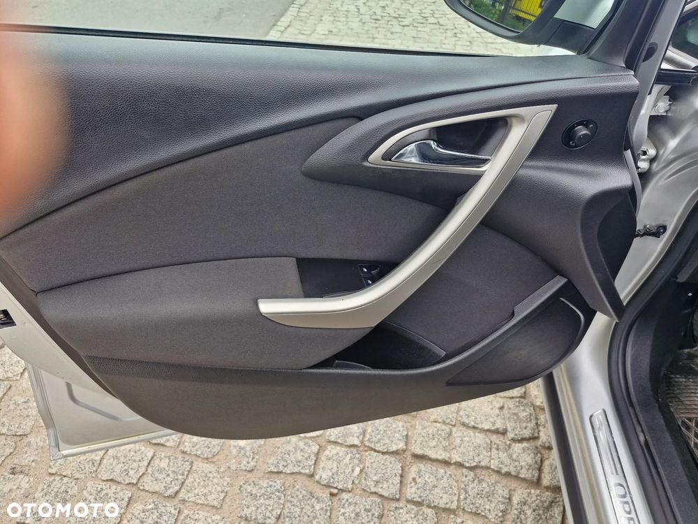 Opel Astra - 10