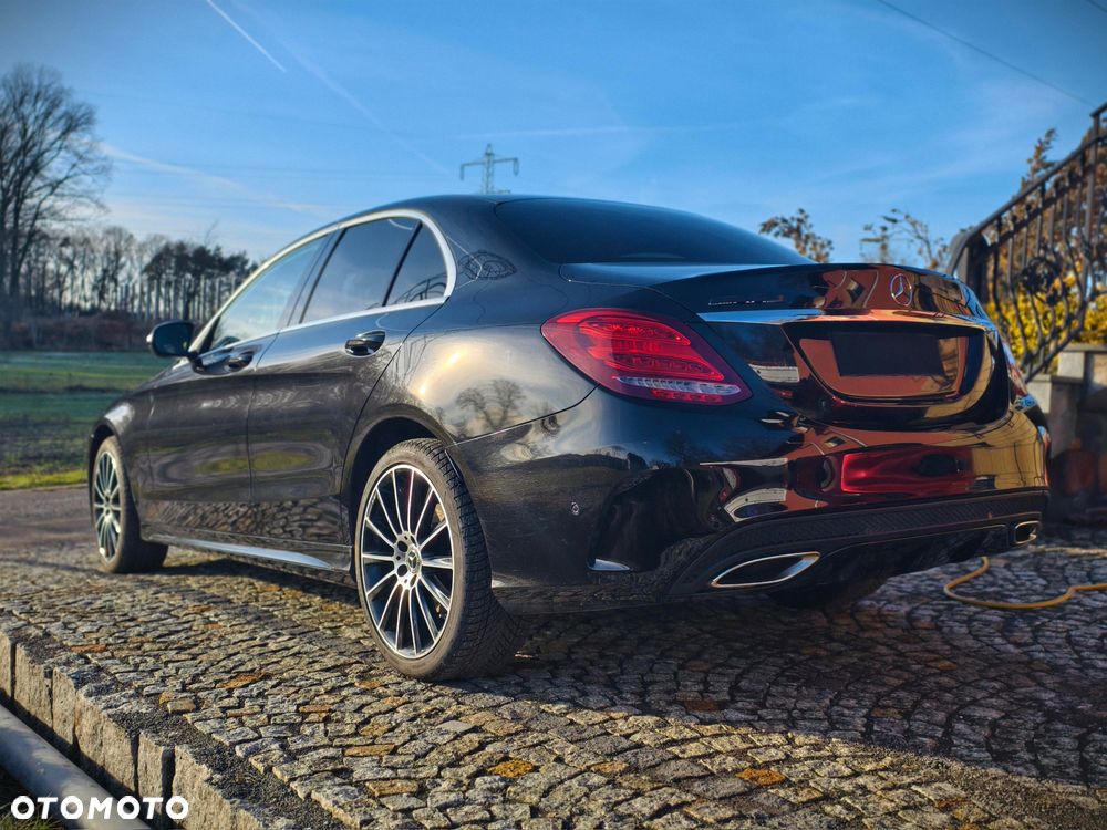 Mercedes-Benz Klasa C 200 7G-TRONIC AMG Line - 7