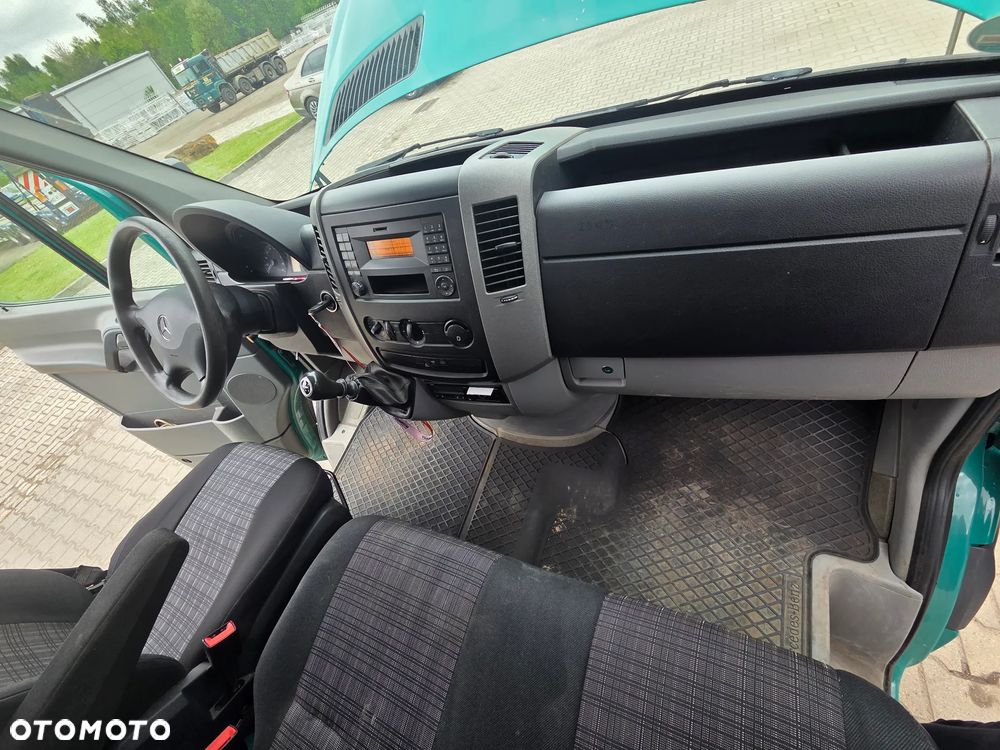 Mercedes-Benz Sprinter 313 - 15