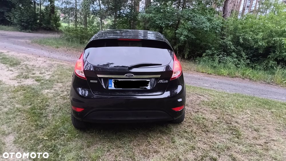 Ford Fiesta 1.6 TDCi DPF Titanium - 3