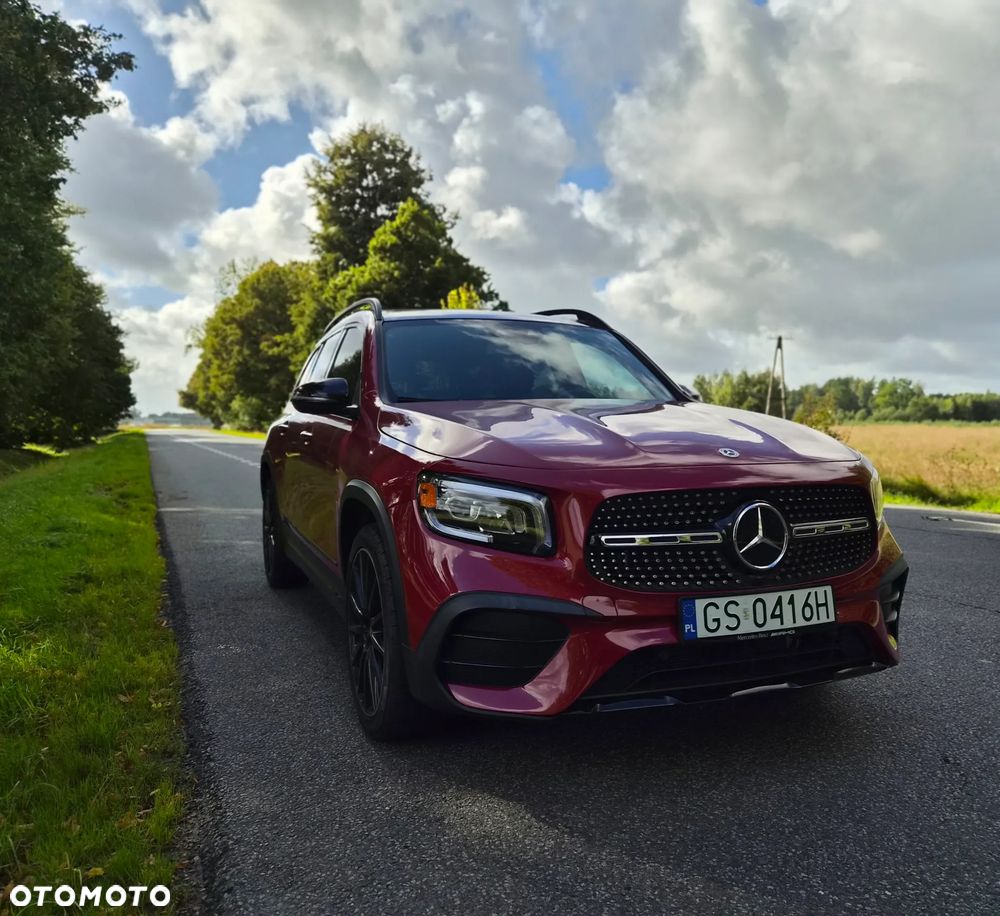 Mercedes-Benz GLB 250 4-Matic AMG Line 8G-DCT - 14