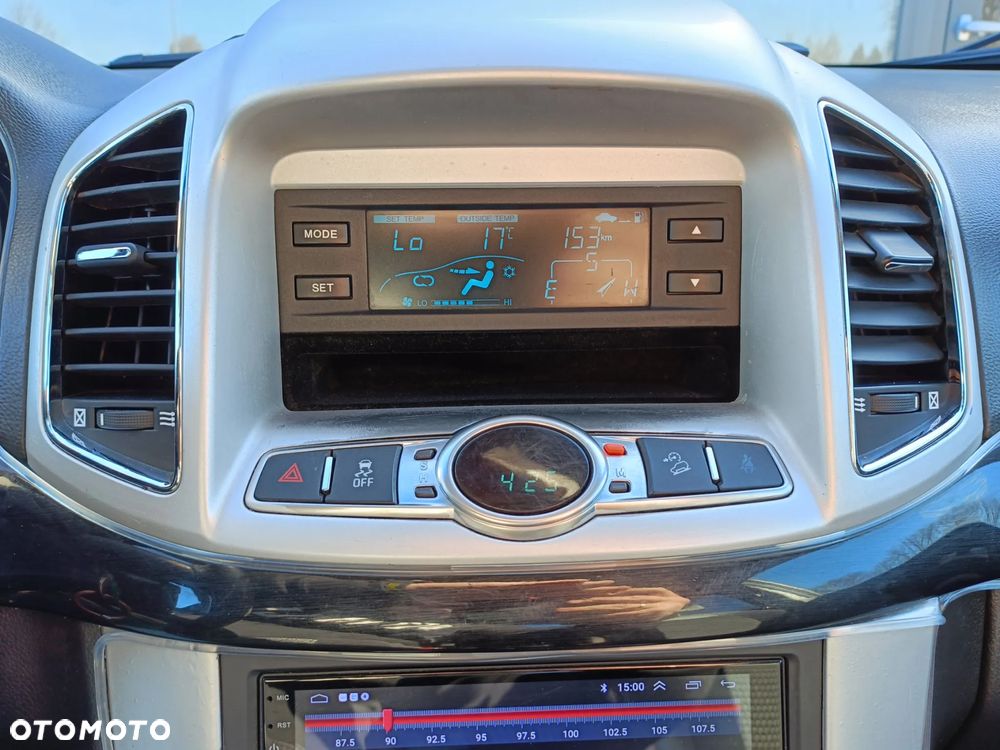 Chevrolet Captiva - 21