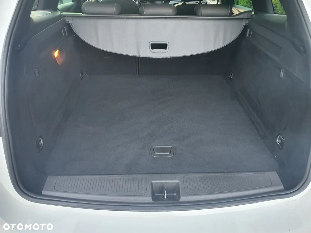 Opel Astra 1.6 D Automatik Start/Stop Innovation - 22