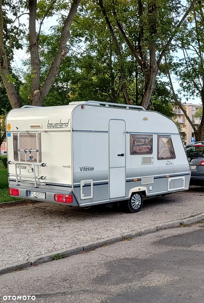 Beyerland Vitesse 400 - 1