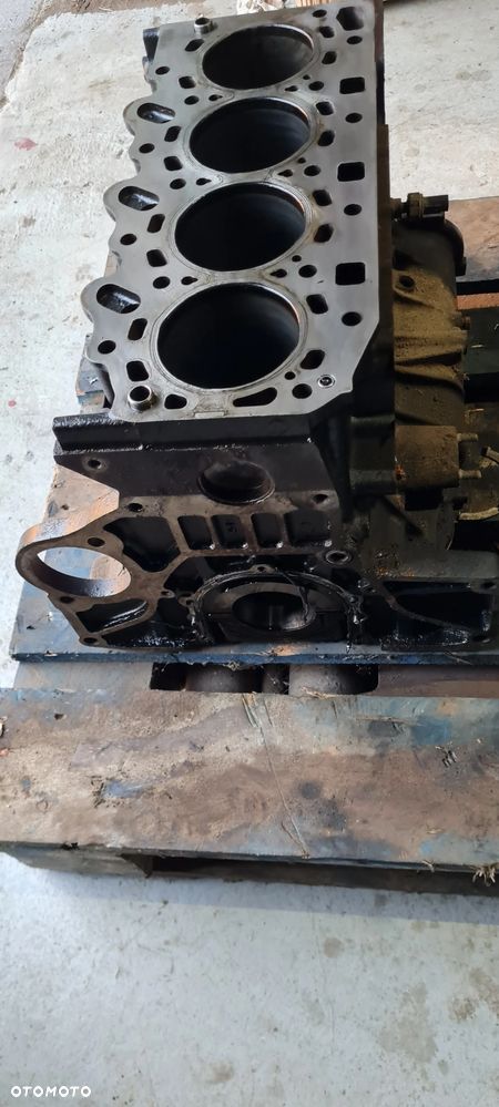 Kia Sorento I 2.5 Blok Silnika - 4