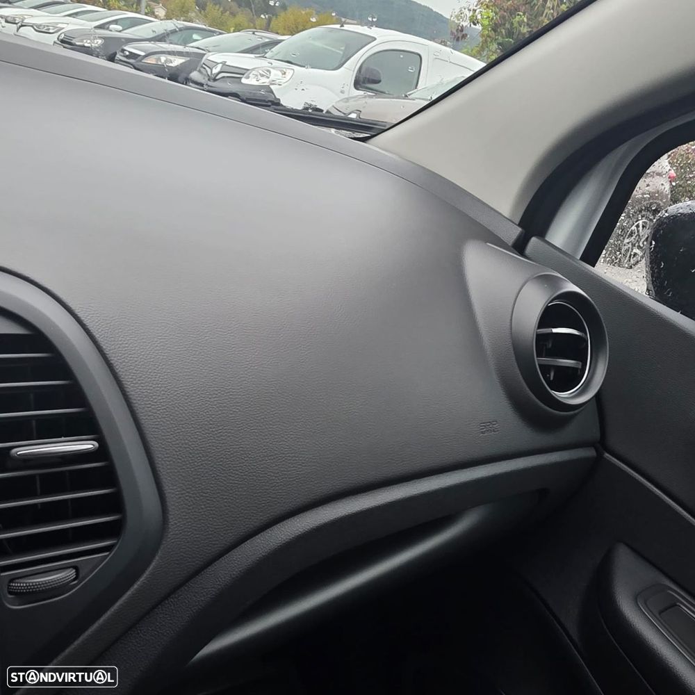 Renault Captur 1.2 TCe Exclusive - 30