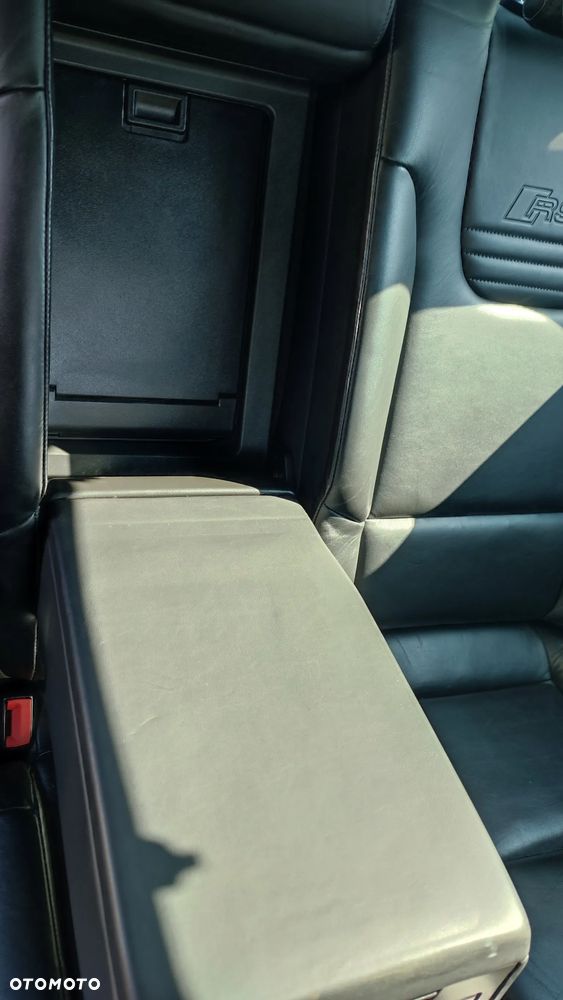 Audi A4 Limousine - 10