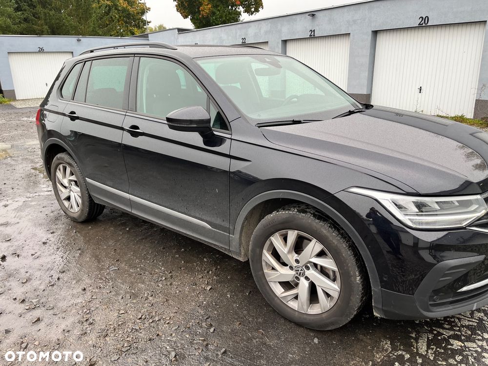 Volkswagen Tiguan 2.0 TSI 4Mot Life DSG - 2