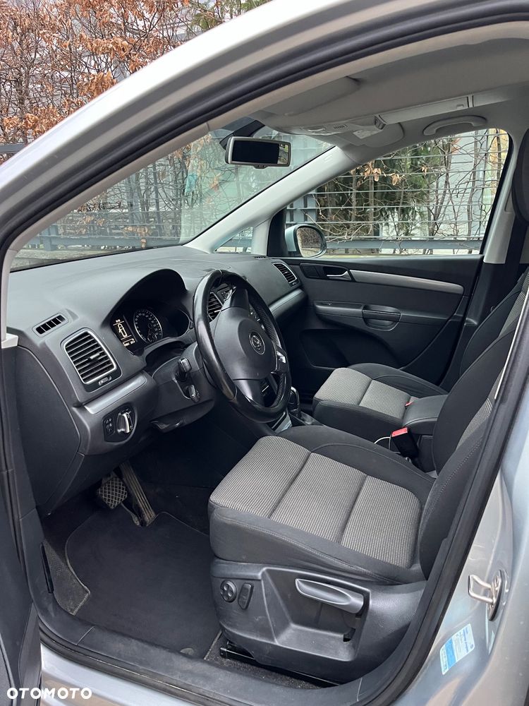 Volkswagen Sharan 2.0 TDI Comfortline DSG - 10