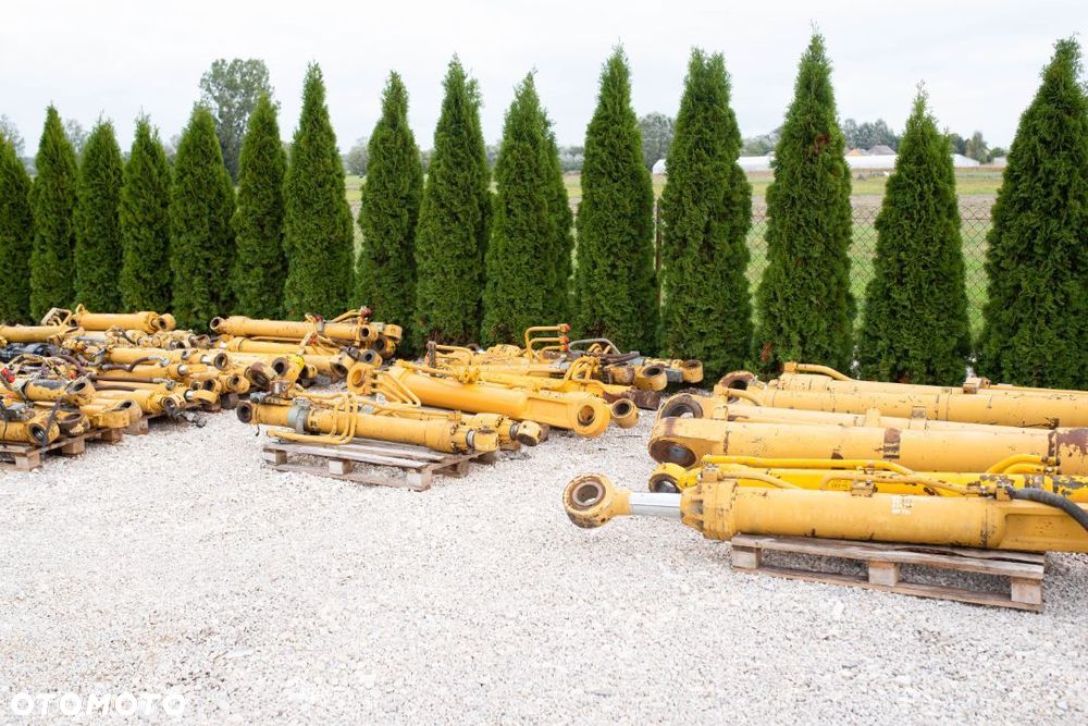 Siłownik Liebherr Cat Volvo Do koparek i ładowarek Używane siłowniki Cat Volvo Liebherr - 2