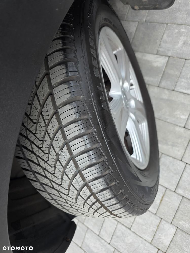 Kia Sportage 1.6 GDI 2WD Fifa World Cup Edition - 23