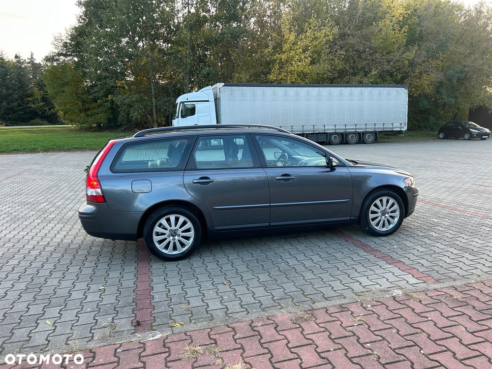 Volvo V50 2.4 Momentum - 5