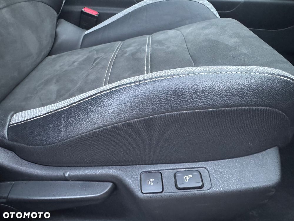 DS Automobiles DS 4 Crossback - 6