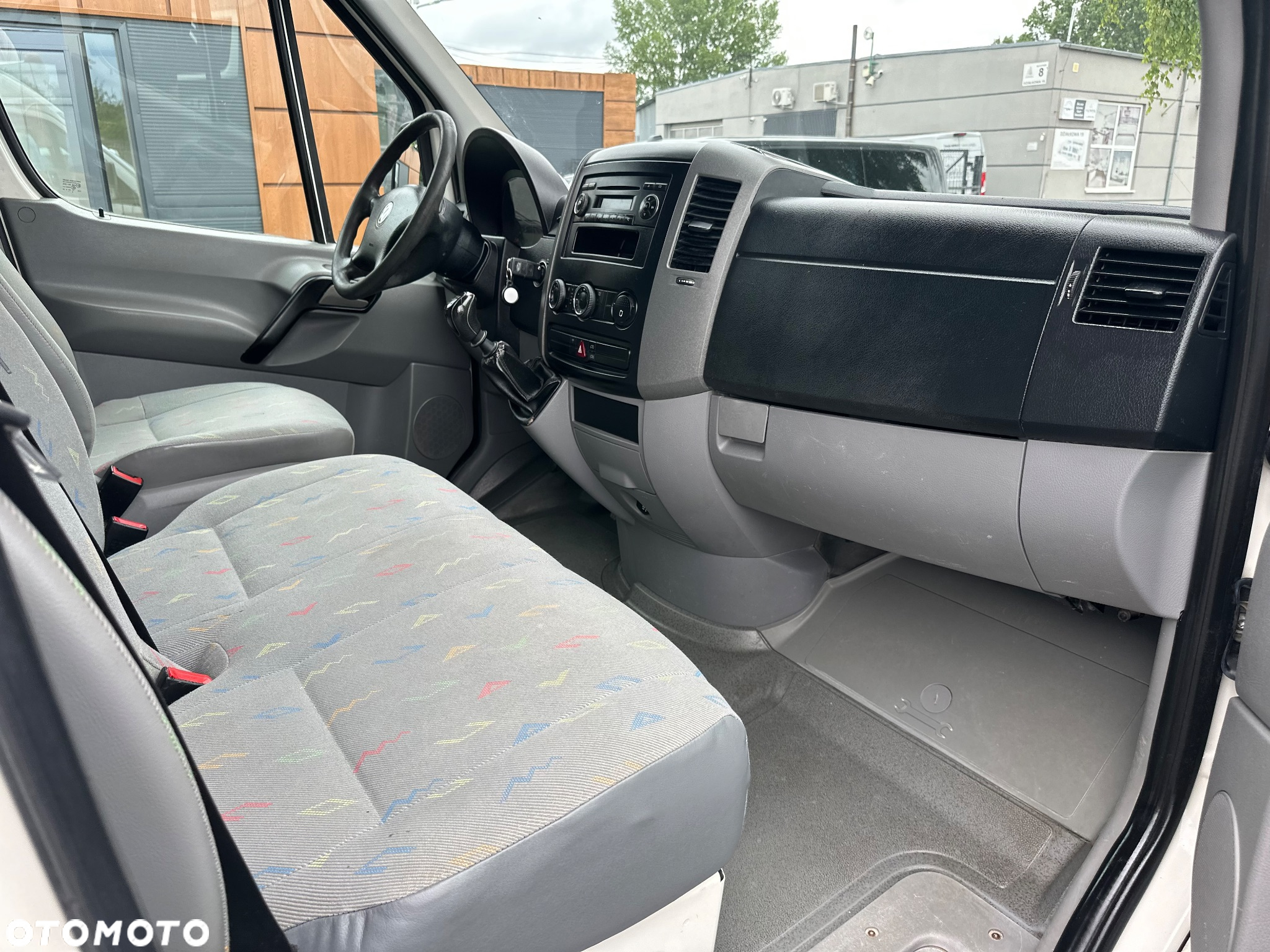 Volkswagen Crafter 2.5tdi 136ps 2010r L2H2 klima - 16