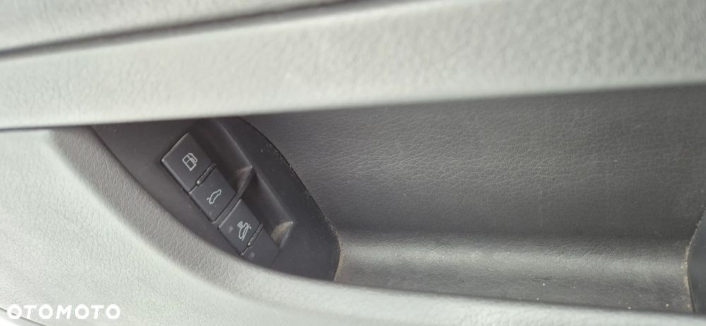 Audi A4 Limousine 2.0 T FSI quattro tiptronic - 34