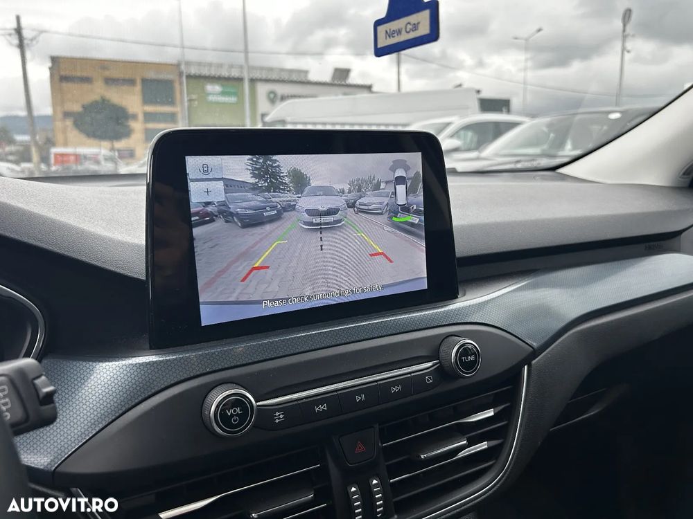 Ford Focus 1.0 EcoBoost MHEV Active - 3