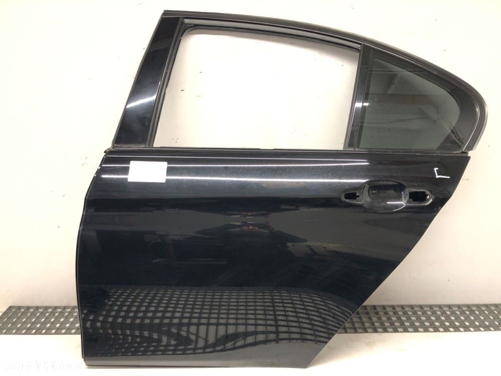 DRZWI LEWY TYŁ - 723.00 PLN - BMW 3 (F30, F80) 2011 - 2018 330 i xDrive 185 kW [252 KM] benzyna - 1