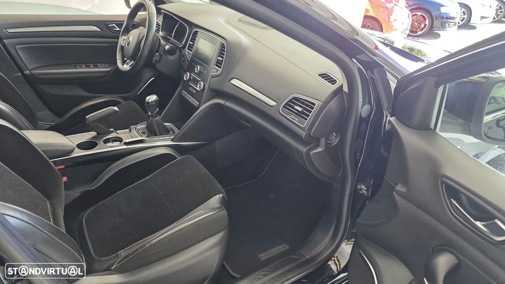 Renault Mégane 1.5 dCi Dynamique S SS - 36