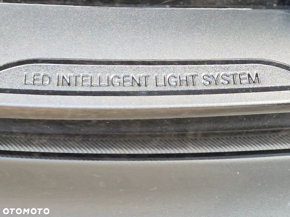 Mercedes-Benz Klasa V 250 d 4-Matic Avantgarde 7G-Tronic (d³ugi) - 29