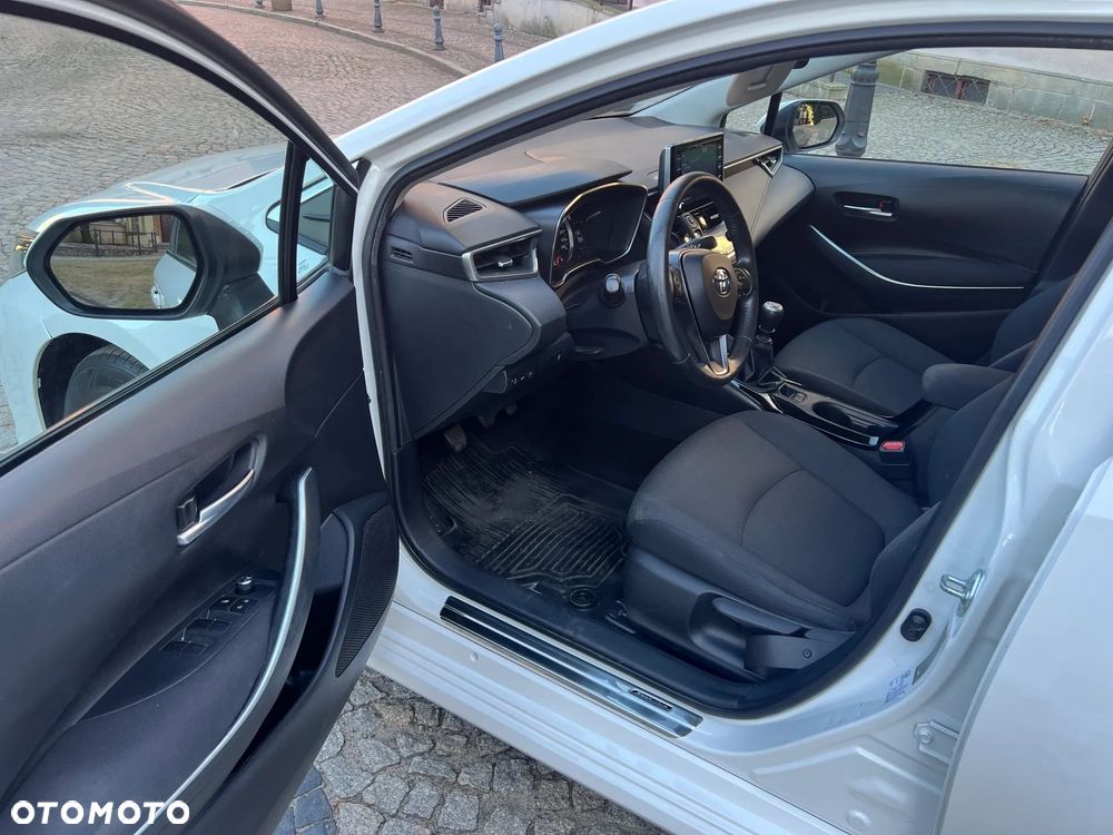Toyota Corolla 1.6 Comfort - 6