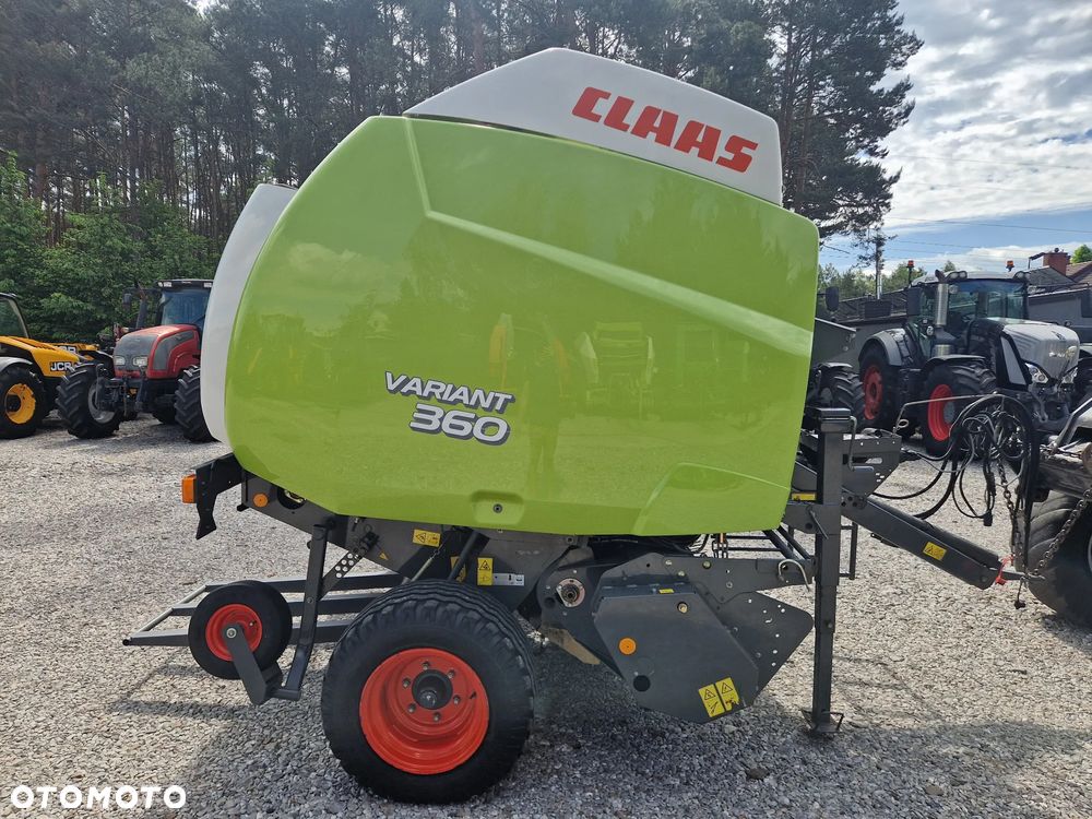 Claas VARIANT 360 - 26