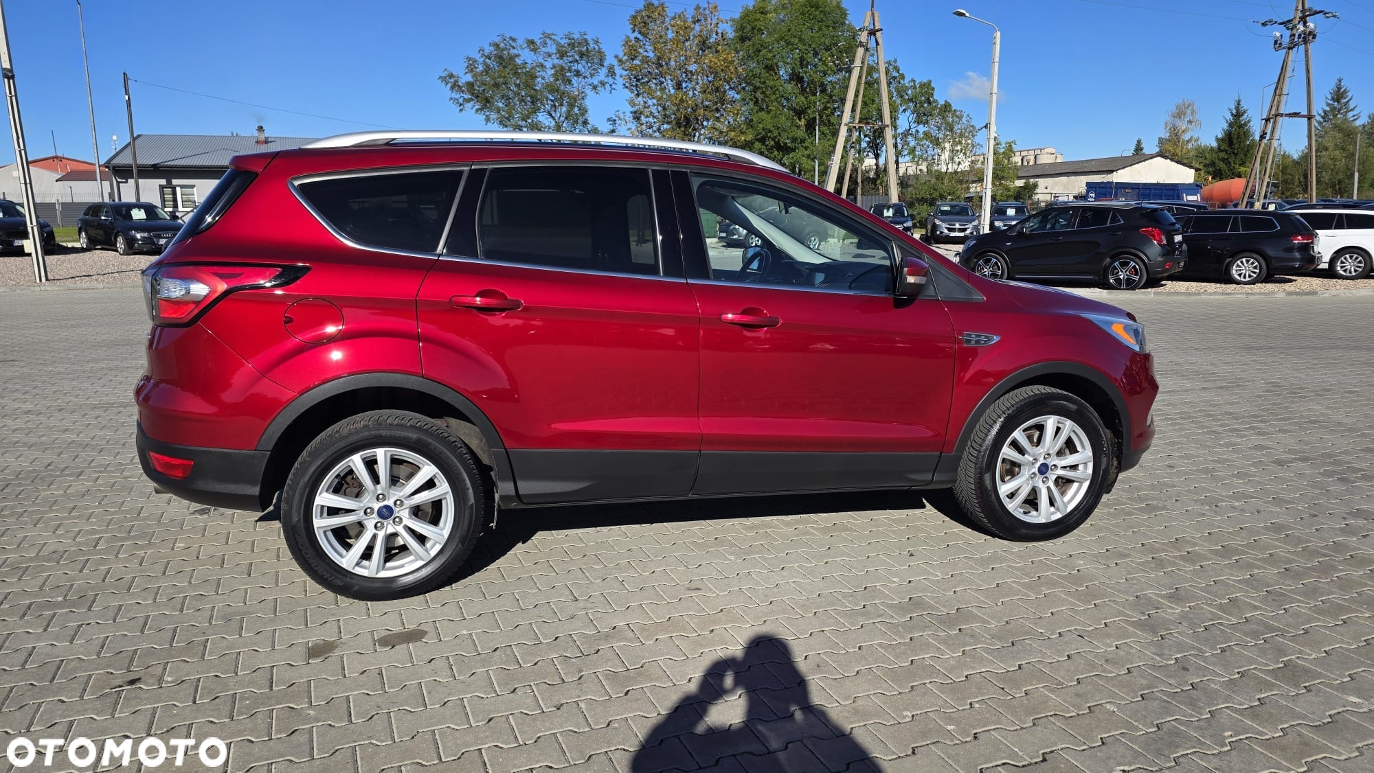 Ford Kuga 1.5 EcoBoost 2x4 Cool & Connect - 11