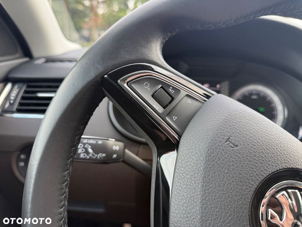 Skoda Octavia Scout 1.8 TSI 4x4 DSG - 23