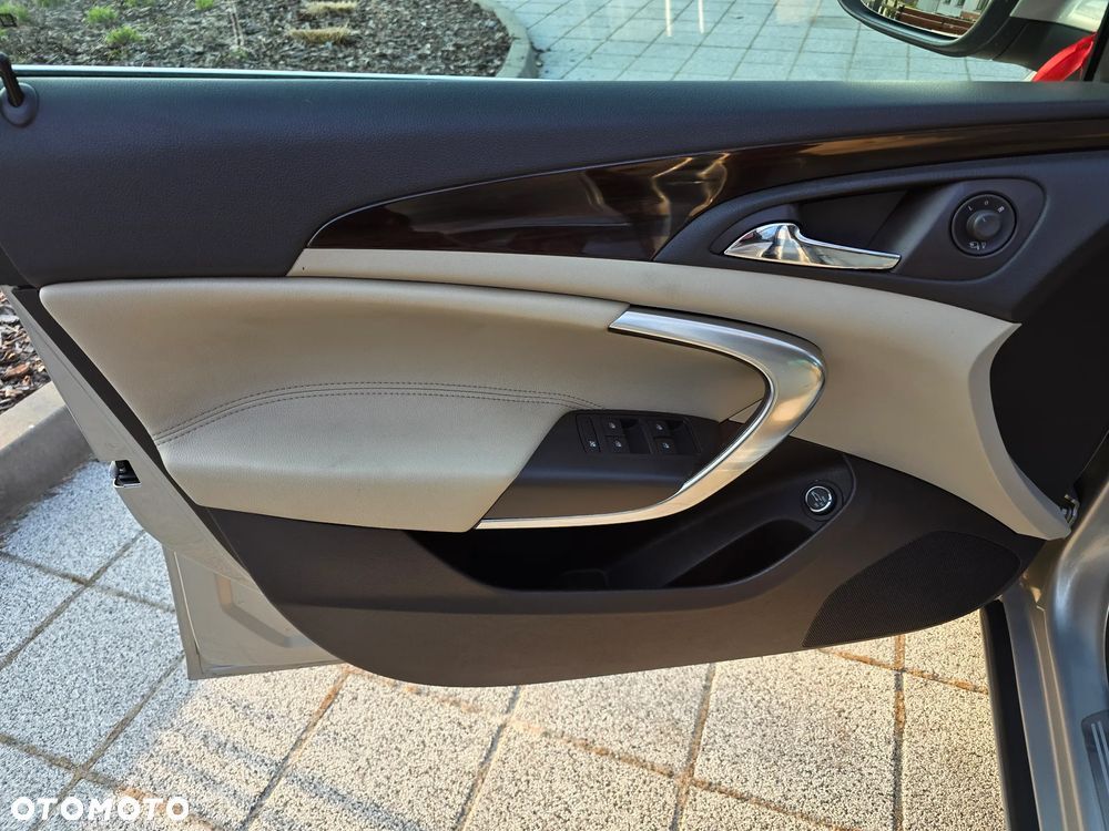 Opel Insignia 2.0 CDTI 4x4 Sport - 23