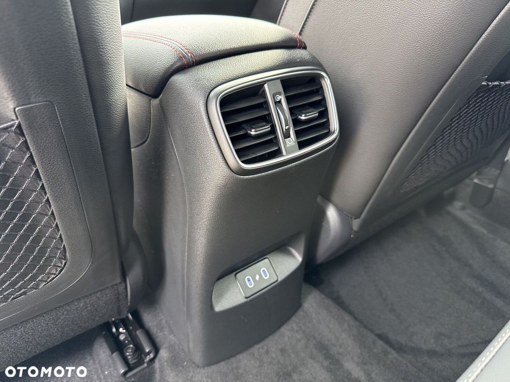 Hyundai i30 - 32