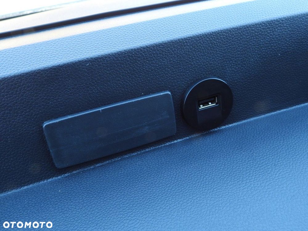 Renault MASTER SKRZYNIA TEMPOMAT LEDY KLIMATYZACJA  165KM - 37