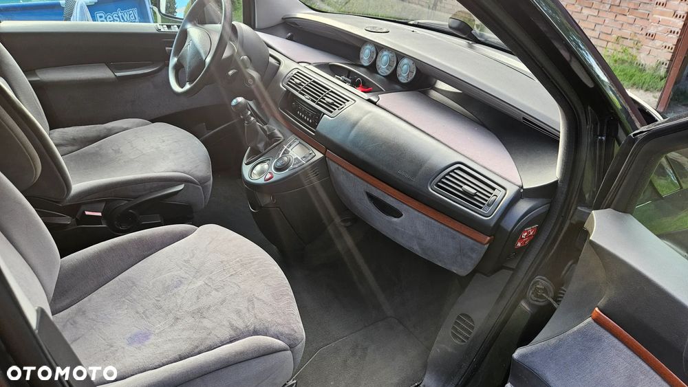 Citroën C8 - 8