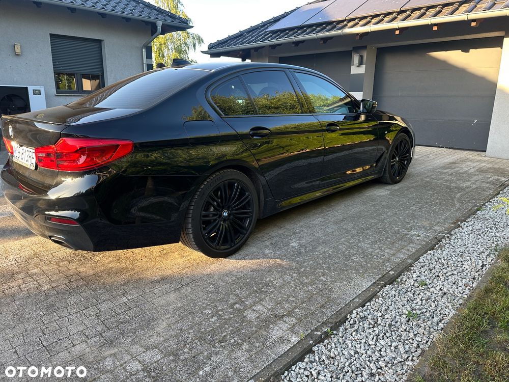 BMW Seria 5 520d xDrive - 9
