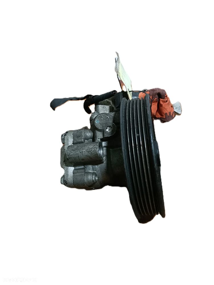 KIA SPORTAGE II 04-10 2,7 B pompa wspomagania 57100-2E100 * - 3