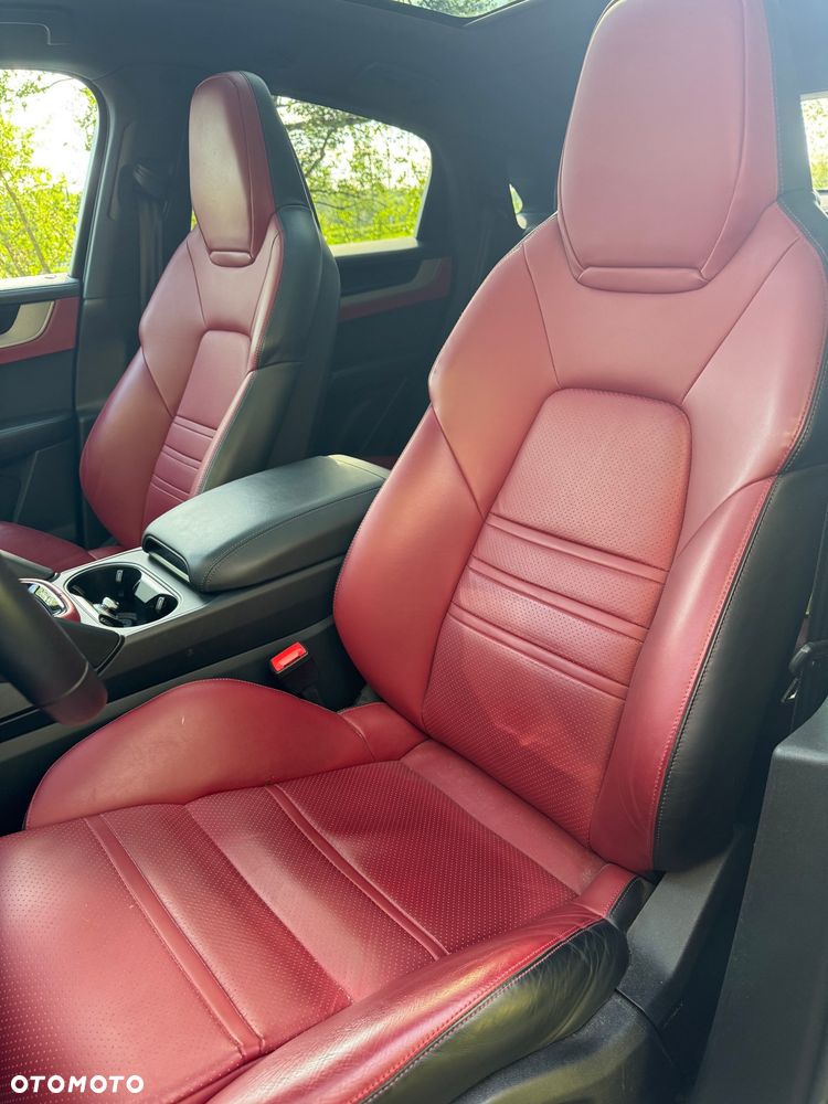 Porsche Cayenne Standard - 11
