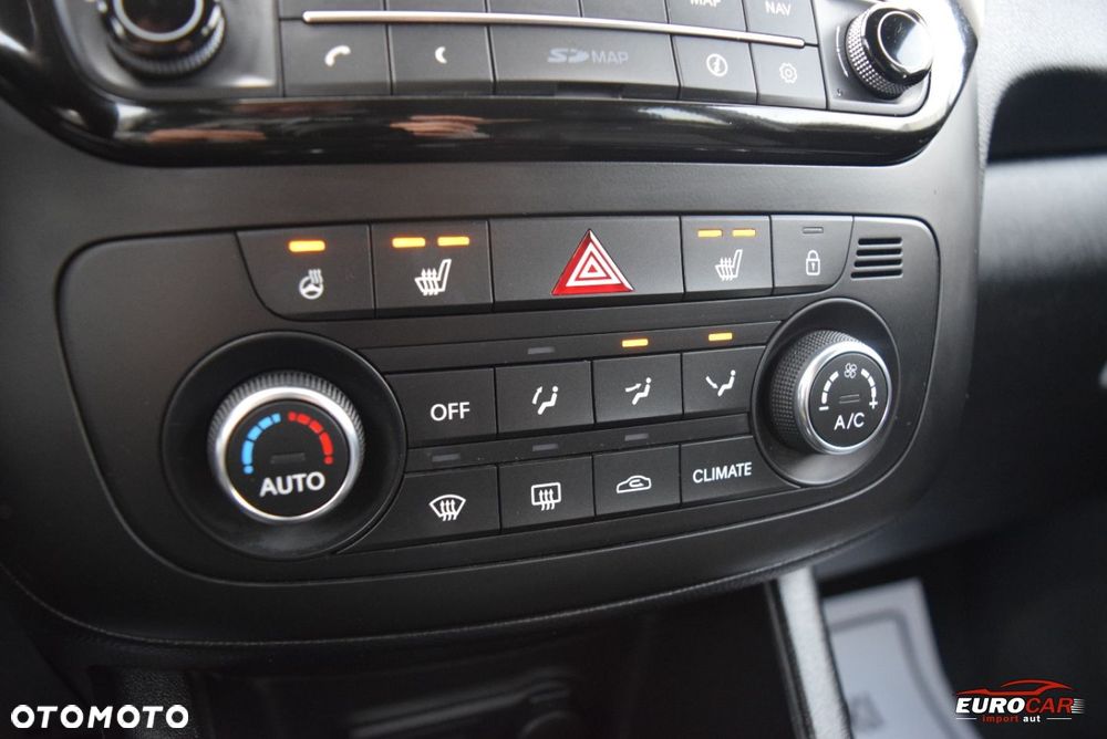 Kia Venga 1.6 Business Line - 25