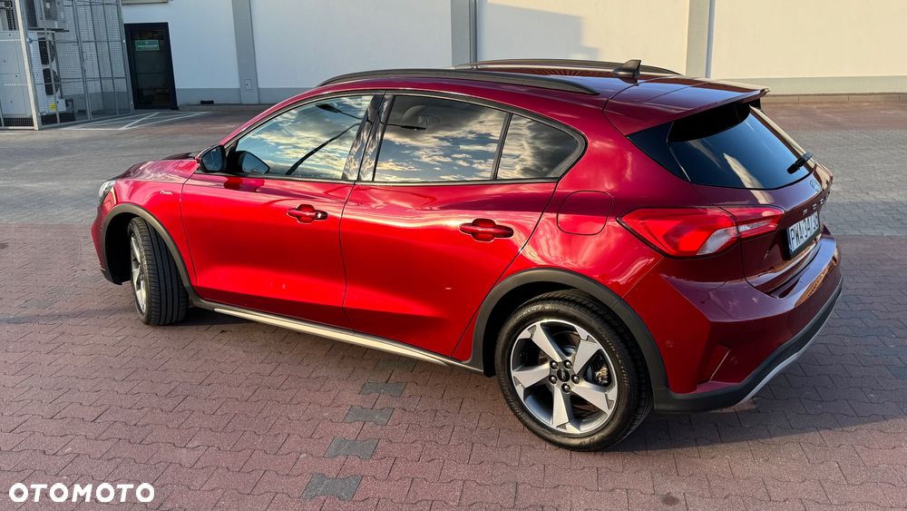 Ford Focus 1.5 EcoBoost Active X - 10