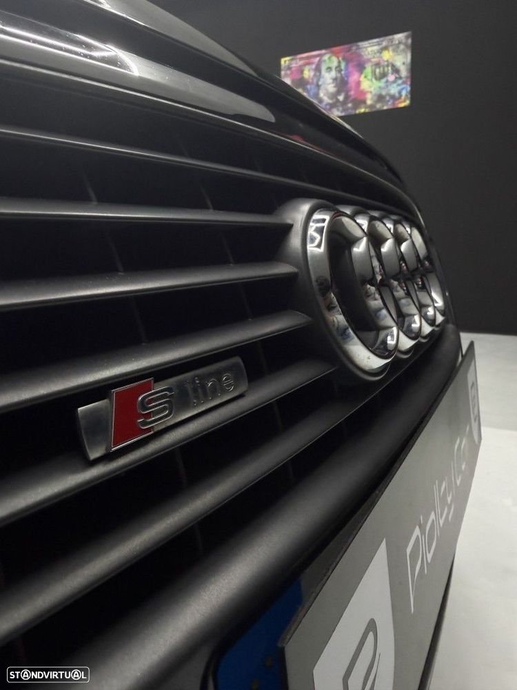 Audi A4 Avant 2.0 TDi S-line - 12