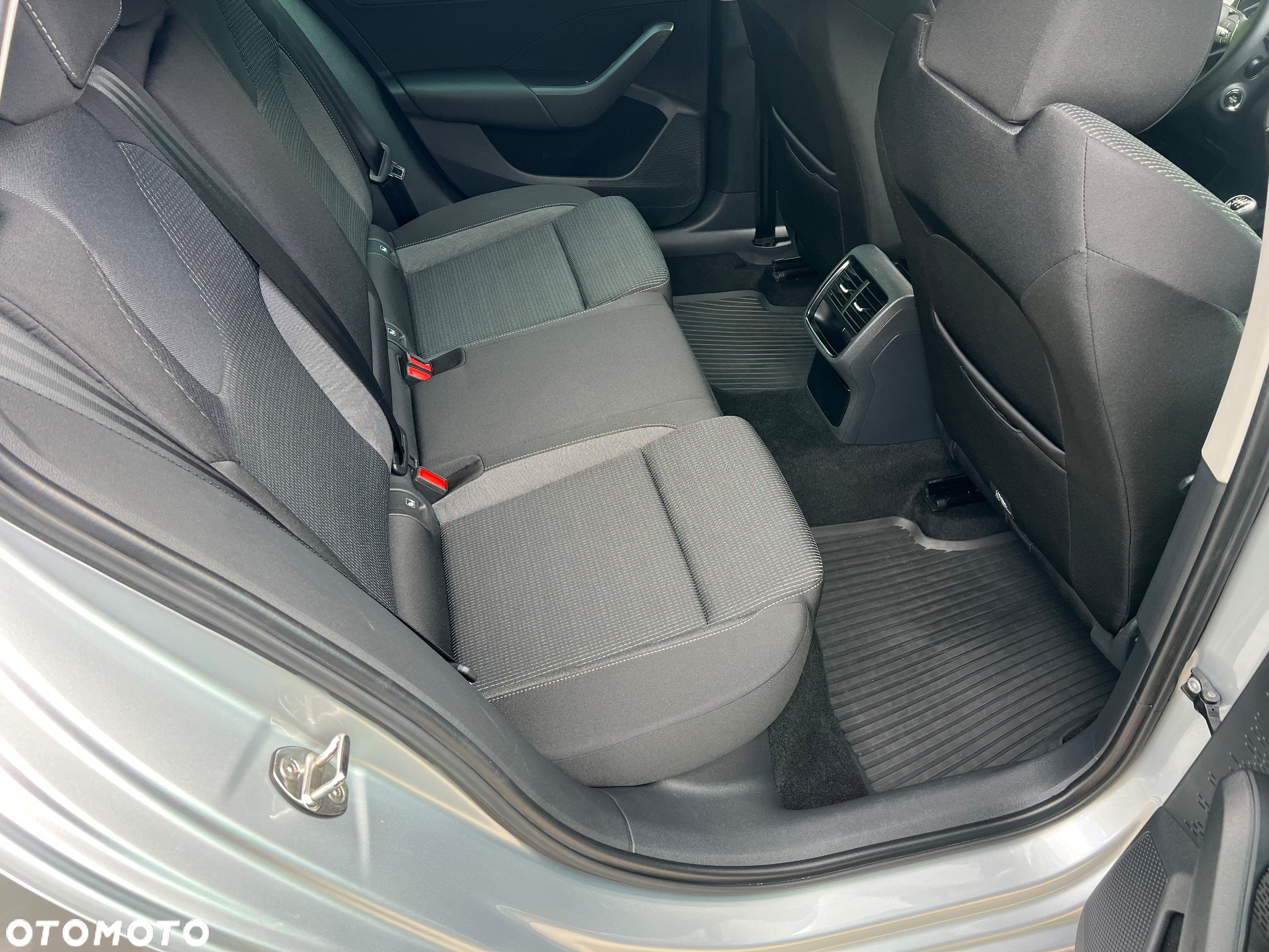 Skoda Octavia 1.5 TSI ACT Ambition - 25