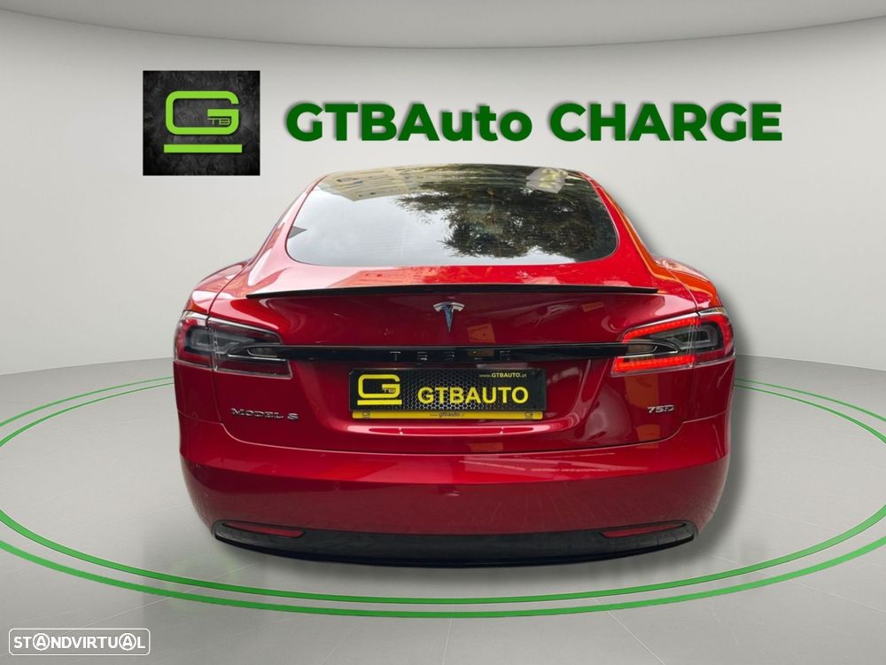 Tesla Model S - 38