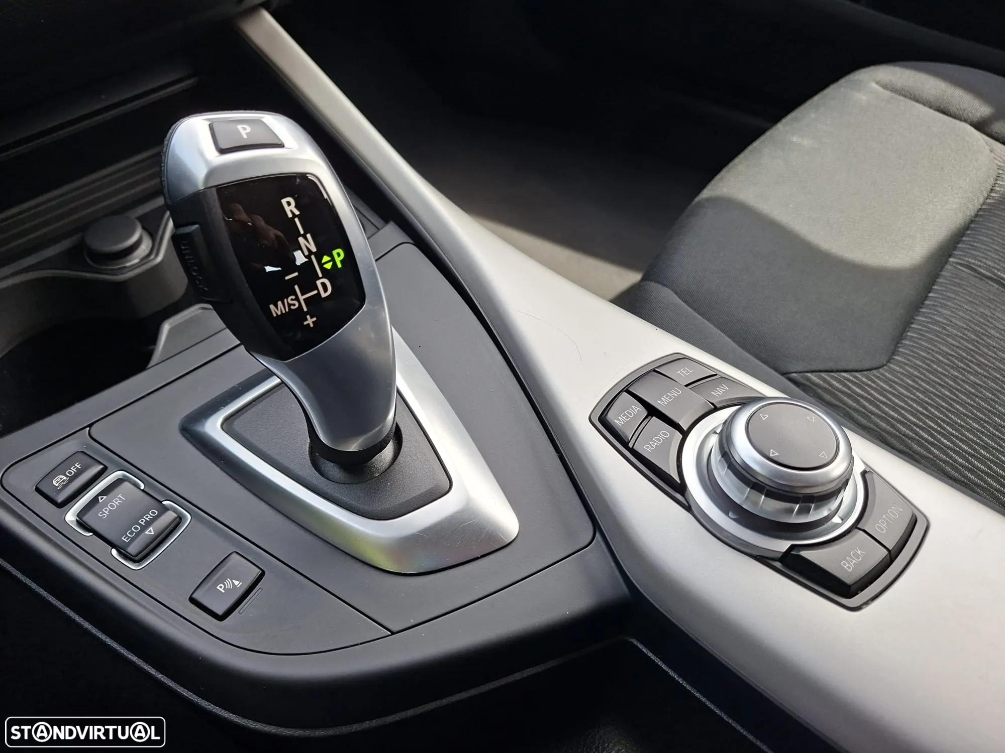 BMW 116 d Aut. Luxury Line - 36