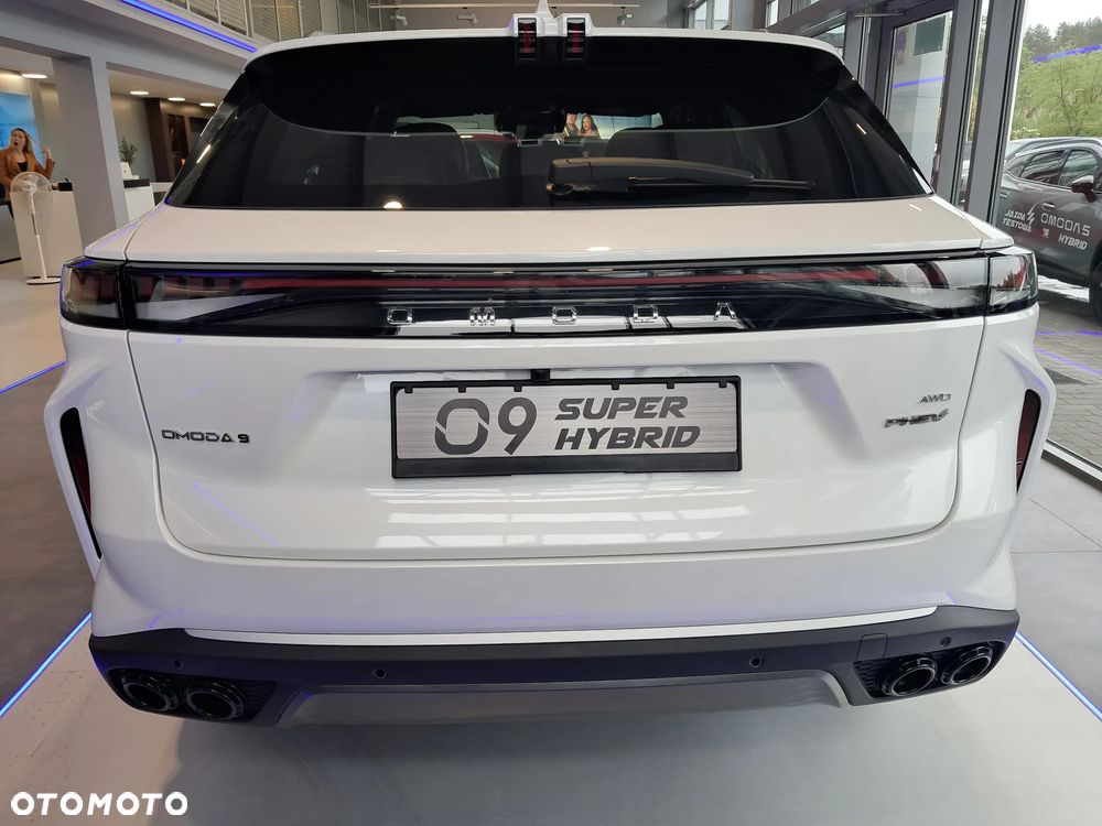 Omoda 9 1.5 Super Hybrid Exclusive AWD - 6