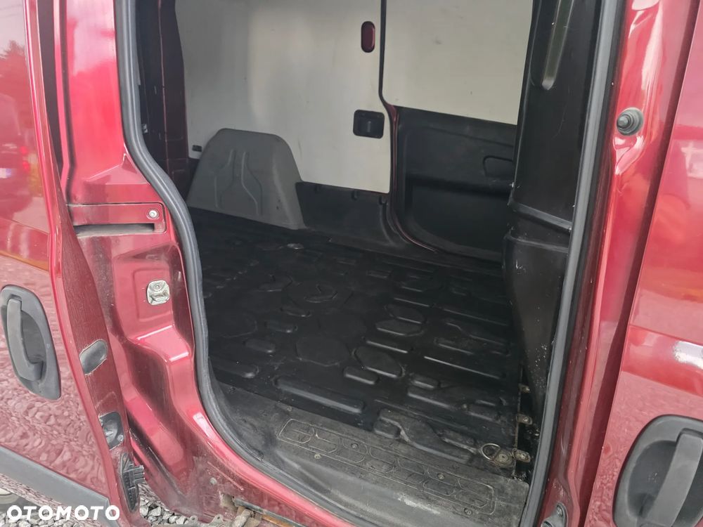 Opel COMBO - 10